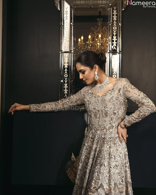 grey and pink lehenga