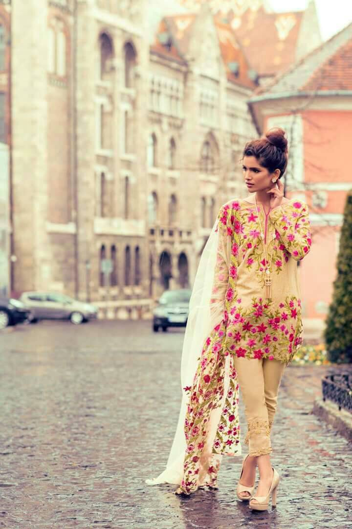 Eid dresses 2017 lawn dress by Mina Hassan Model#Eid 245