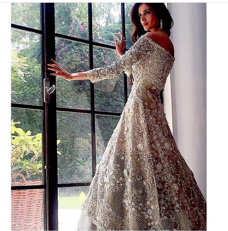 Wedding bridal lahnga with long tail maxi with dabka naqshee zari pearls work Model # B 193