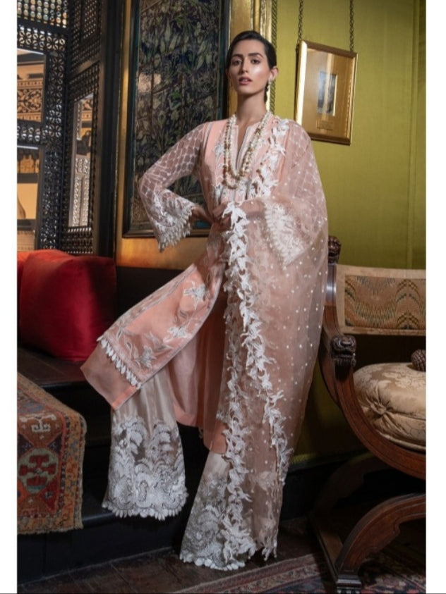 Long shirt with palazzo pants as party wear