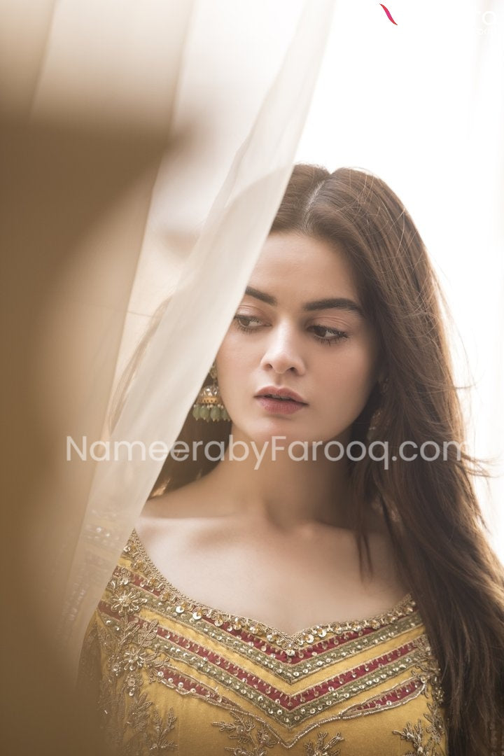 mehndi dress design