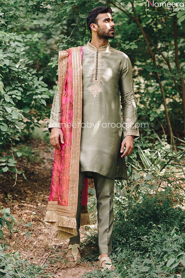 Pakistani salwar kameez