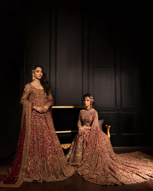 red bridal lehenga