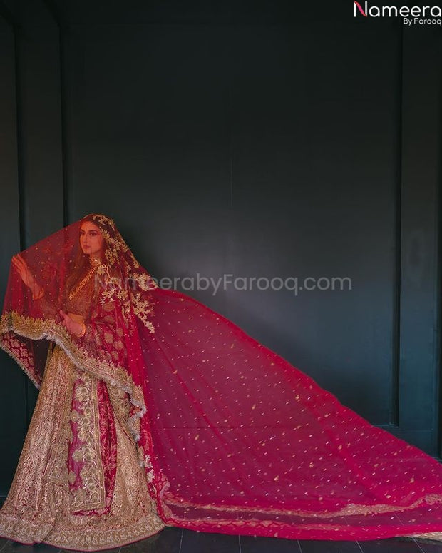 red lehenga