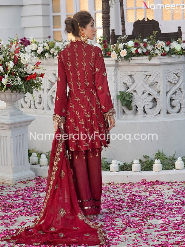 red color suit combination