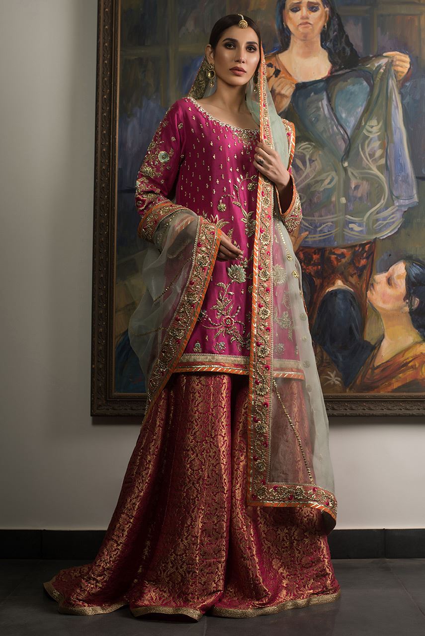 Beautiful designer wedding mehendi outfit embroidered in pink color 