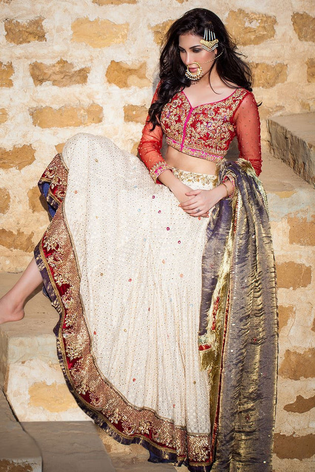 Elegant Indian white ghaghra choli dress with red choli