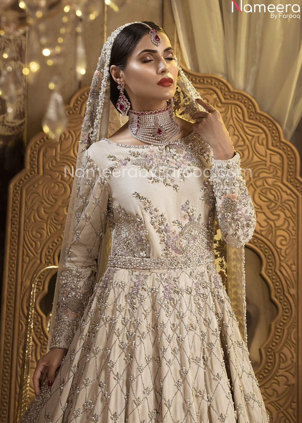 white lehenga