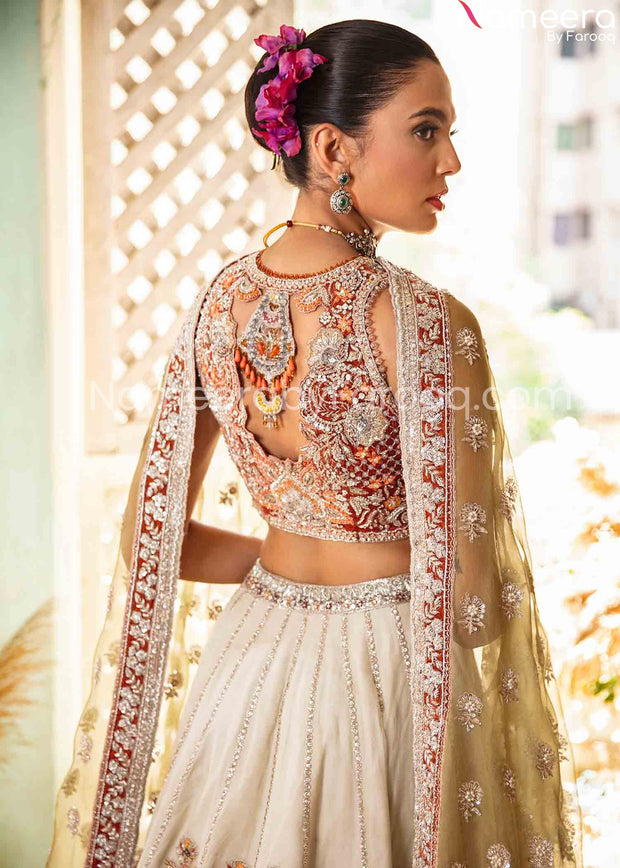 white lehenga choli